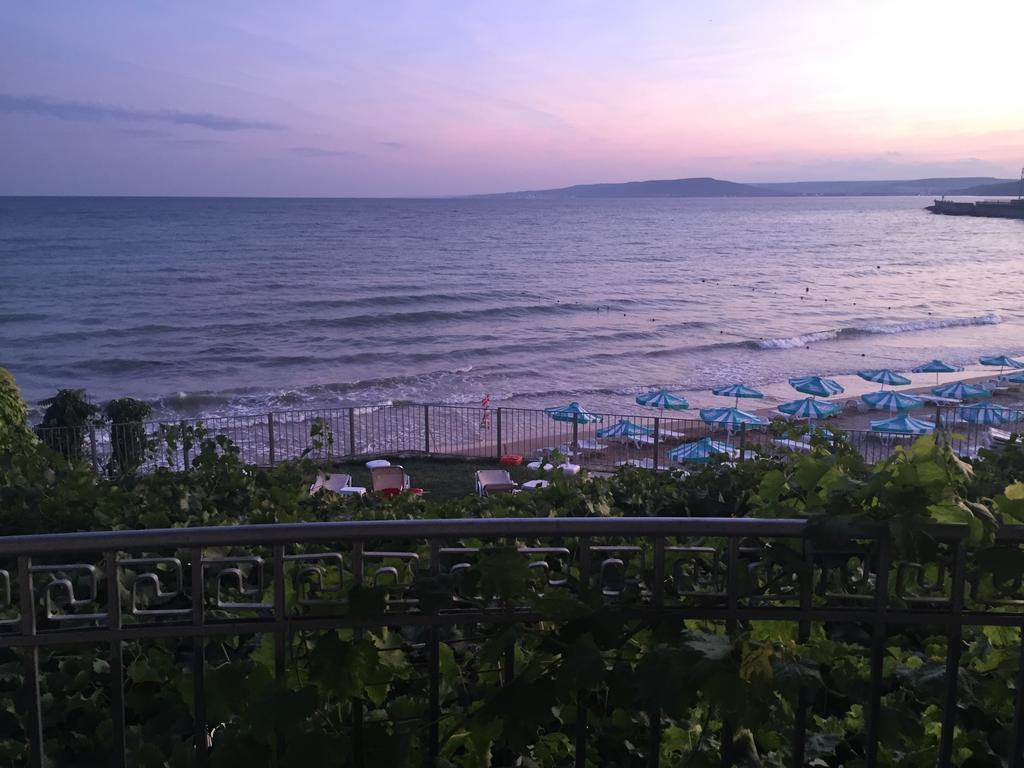 Helios Hotel Balchik Exterior foto