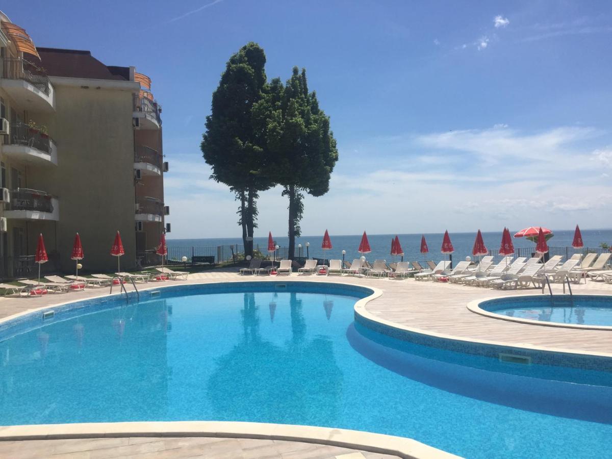 Helios Hotel Balchik Exterior foto